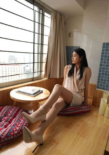 被我最想拥抱的男人给威胁了