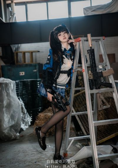 更衣人偶