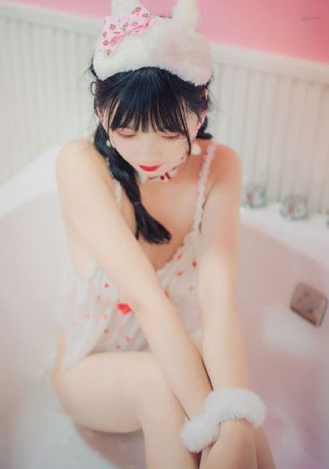 尖情在线观看
