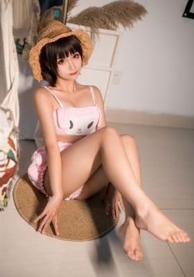 一亲二摸三叉