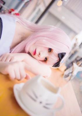白发王妃