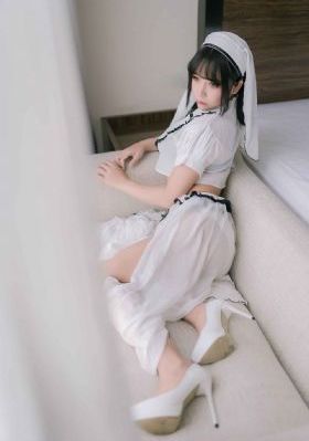 2024男生女生向前冲